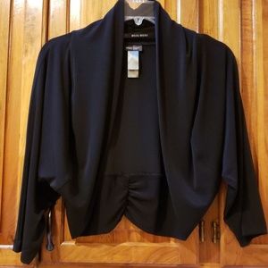 NWOT! Black shrug. Size XL. Crop.